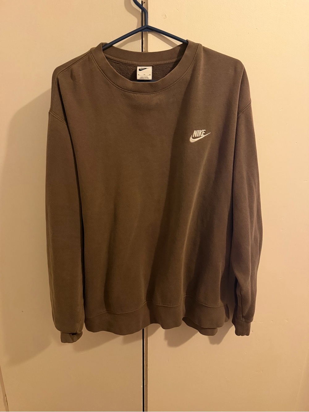 Nike crew neck